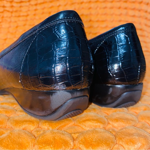 Life Stide black faux, Loafers Slip On Pointed Toe Shoes WomenSz 8 - Picture 4 of 6